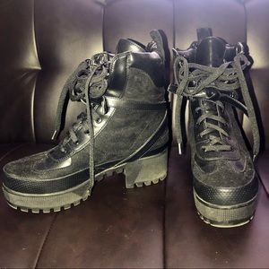 💕 PLT BLACK BOOTS 💕